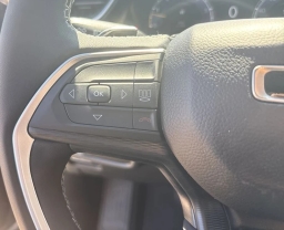 Jeep Grand Cherokee Laredo X 4x4 2026