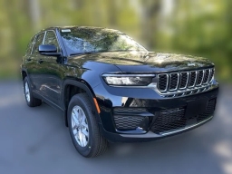 Jeep Grand Cherokee Laredo X 4x4 2026