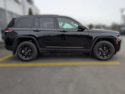 Jeep Grand Cherokee Laredo Altitude 4x4 2026