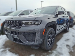 Jeep Grand Cherokee Laredo Altitude 4x4 2026