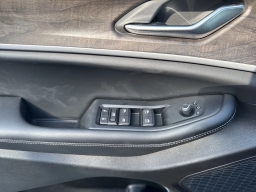 Jeep Grand Cherokee Laredo Altitude 4x4 2026