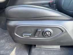 Jeep Grand Cherokee Laredo Altitude 4x4 2026