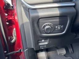 Jeep Grand Cherokee Laredo Altitude 4x4 2026