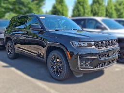 Jeep Grand Cherokee Laredo Altitude 4x4 2026