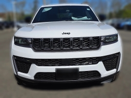 Jeep Grand Cherokee Laredo Altitude 4x4 2026