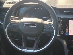 Jeep Grand Cherokee Laredo Altitude 4x4 2026