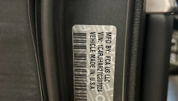 Jeep Grand Cherokee Laredo Altitude 4x4 2026