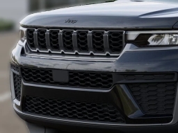 Jeep Grand Cherokee Laredo Altitude 4x4 2026