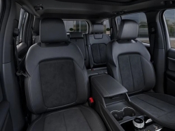 Jeep Grand Cherokee Laredo Altitude 4x4 2026