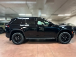 Jeep Grand Cherokee Laredo Altitude 4x4 2026