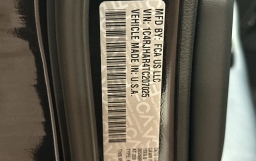 Jeep Grand Cherokee Laredo Altitude 4x4 2026