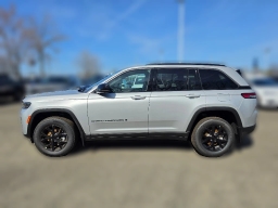 Jeep Grand Cherokee Laredo Altitude 4x4 2026