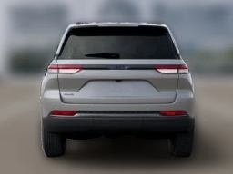 Jeep Grand Cherokee Laredo Altitude 4x4 2026