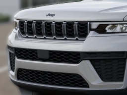 Jeep Grand Cherokee Laredo Altitude 4x4 2026