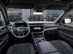 Jeep Grand Cherokee Laredo Altitude 4x4 2026
