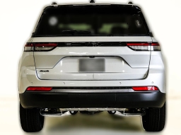Jeep Grand Cherokee Laredo Altitude 4x4 2026