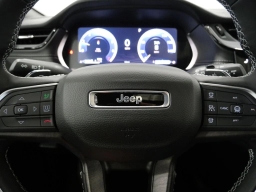 Jeep Grand Cherokee Laredo Altitude 4x4 2026
