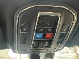 Jeep Grand Cherokee Laredo Altitude 4x4 2026