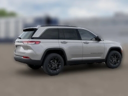 Jeep Grand Cherokee Laredo Altitude 4x4 2026