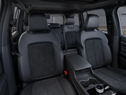 Jeep Grand Cherokee Laredo Altitude 4x4 2026