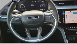 Jeep Grand Cherokee Laredo Altitude 4x4 2026