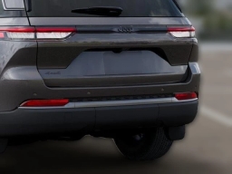 Jeep Grand Cherokee Laredo Altitude 4x4 2026