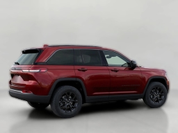 Jeep Grand Cherokee Laredo Altitude 4x4 2026