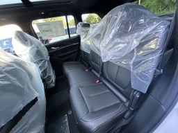 Jeep Grand Cherokee Limited 4x4 2026