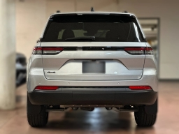 Jeep Grand Cherokee Limited 4x4 2026