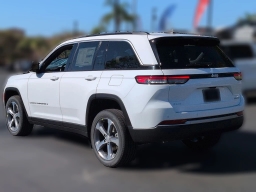 Jeep Grand Cherokee Limited 4x4 2026