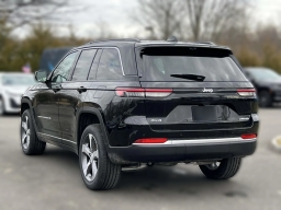 Jeep Grand Cherokee Limited 4x4 2026