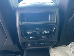 Jeep Grand Cherokee Limited 4x4 2026