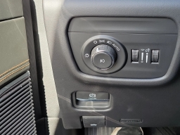Jeep Grand Cherokee Summit 4x4 2026