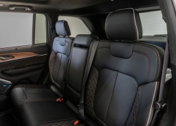 Jeep Grand Cherokee Summit 4x4 2026