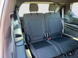 Jeep Grand Cherokee L Laredo 4x2 2026