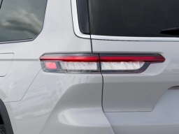 Jeep Grand Cherokee L Laredo 4x2 2026