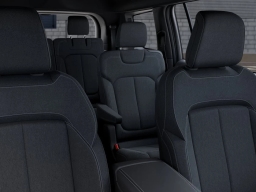 Jeep Grand Cherokee L Laredo 4x2 2026