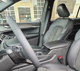 Jeep Grand Cherokee L Laredo Altitude 4x2 2026