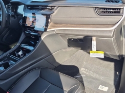 Jeep Grand Cherokee L Limited 4x2 2026