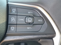 Jeep Grand Cherokee L Limited 4x2 2026