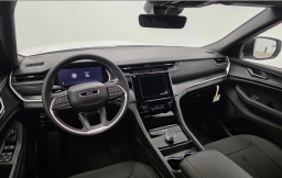 Jeep Grand Cherokee L Laredo 4x4 2026