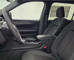 Jeep Grand Cherokee L Laredo 4x4 2026