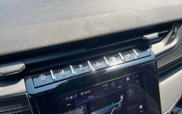 Jeep Grand Cherokee L Laredo 4x4 2026