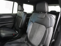 Jeep Grand Cherokee L Altitude X 4x4 2025