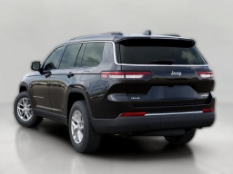 Jeep Grand Cherokee L Laredo X 4x4 2026