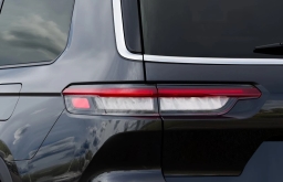 Jeep Grand Cherokee L Laredo X 4x4 2026