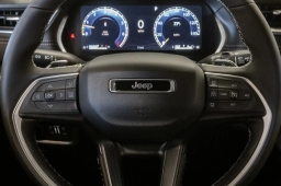 Jeep Grand Cherokee L Laredo X 4x4 2026