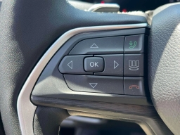 Jeep Grand Cherokee L Laredo X 4x4 2026