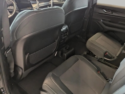 Jeep Grand Cherokee L Laredo 4x4 2026