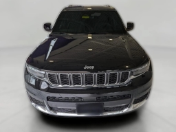 Jeep Grand Cherokee L Laredo 4x4 2026